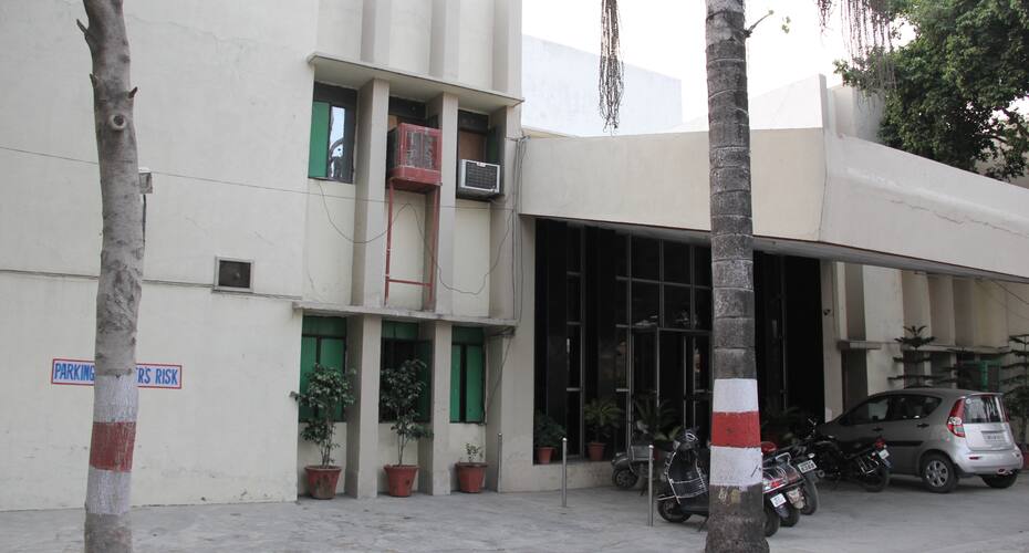 Rahi Tourist Bungalow, Moradabad 1